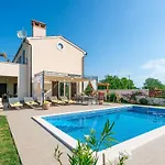 Cicibella By Istrialux Villa *